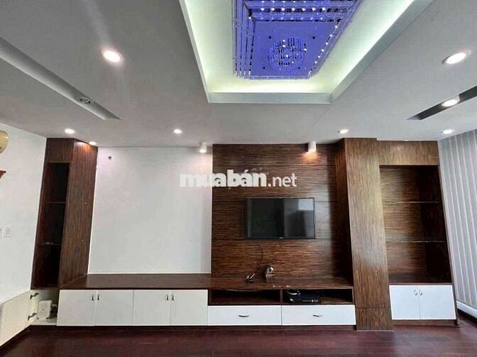 Cho Thuê Nhà 2 Lầu 6x20m Mặt Tiền Đường Số 30 KDC Tân Quy Đông Q.7
