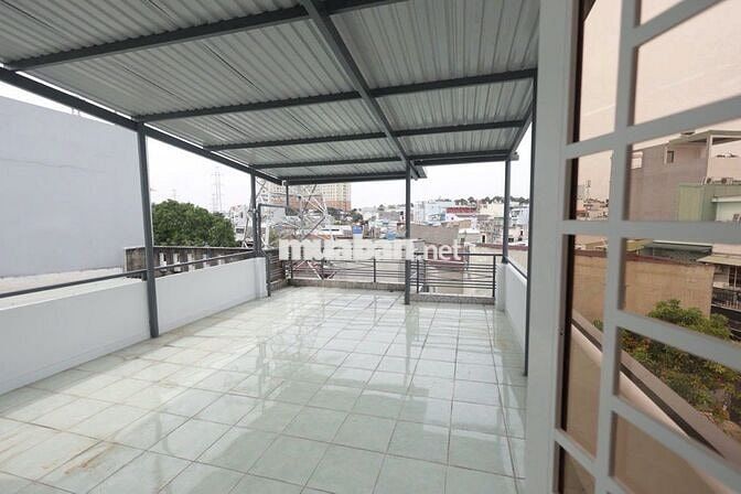 BÁN NHÀ ĐẸP Ở NGAY - HẺM OTO - NGANG 5 Dài 14 SHR TÔ KÝ Q12
