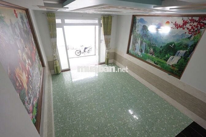 BÁN NHÀ ĐẸP Ở NGAY - HẺM OTO - NGANG 5 Dài 14 SHR TÔ KÝ Q12