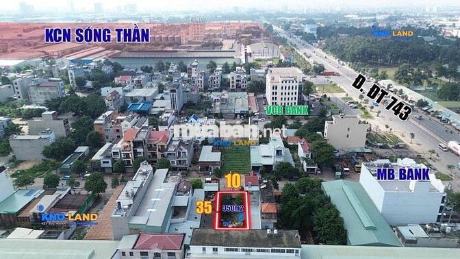 Giá mềm măt tiền kinh doanh giá tốt Vincom Dĩ An Ngã tư 550.Ngang 10m