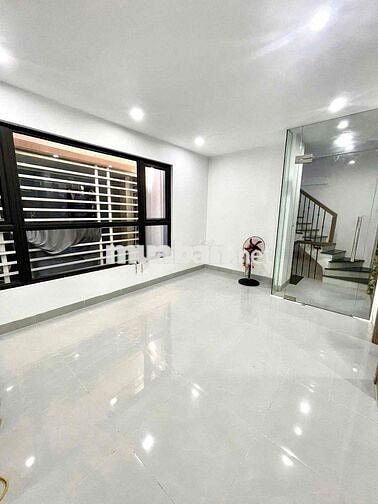 NHÀ DƯƠNG QUẢNG HÀM-CẦU GIẤY- 38M- 6 TẦNG- MT 7,8M- 9,5 TỶ -GẦN Ô TÔ- NHÀ DƯƠNG QUẢNG HÀM-CẦU GIẤY- 38M- 6 TẦNG- MT 7,8M- 9,5 TỶ -GẦN Ô TÔ-