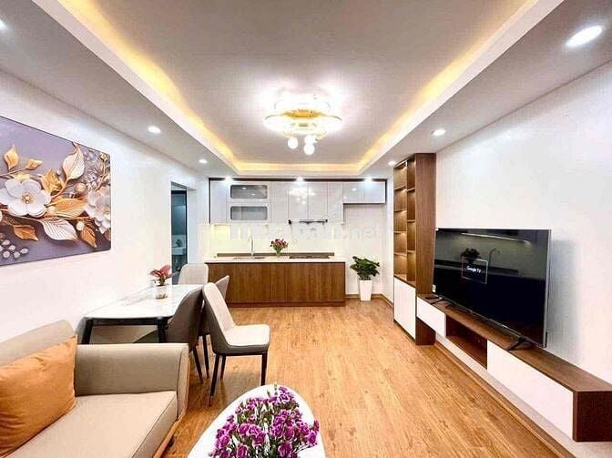 TẬP THỂ TRUNG TỰ - PHẠM NGỌC THẠCH - TẦNG 3 - LÔ GÓC - VIEW MẶT PHỐ