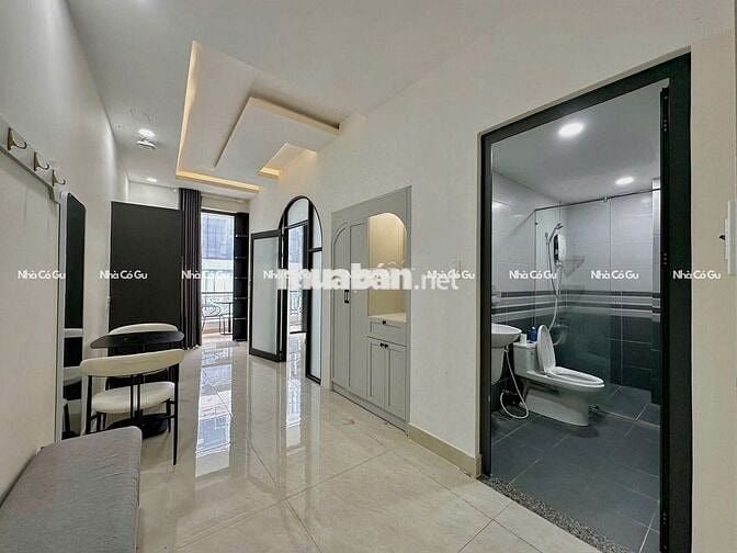 Siêu phẩm căn hộ 1PN full nội thất ban công lớn Quận 5 Trần Hưng Đạo
