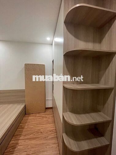 Em cần cho thuê căn 2 ngủ tại CC Bộ công an giá chỉ hơn 12tr/tháng