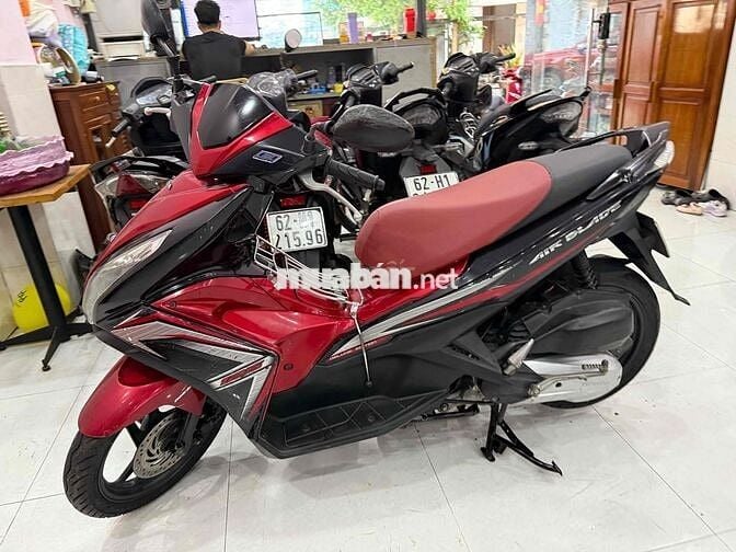 airblade 125 đưa trước 8tr lấy xe