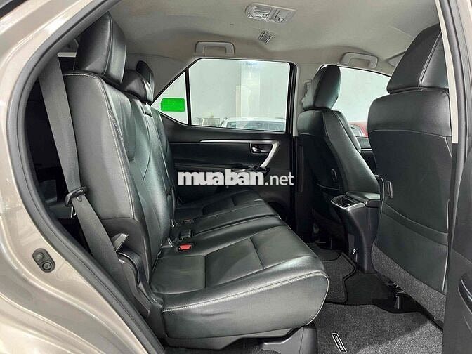 Toyota Fortuner 2022 2.4 4x2 AT - 36000 km