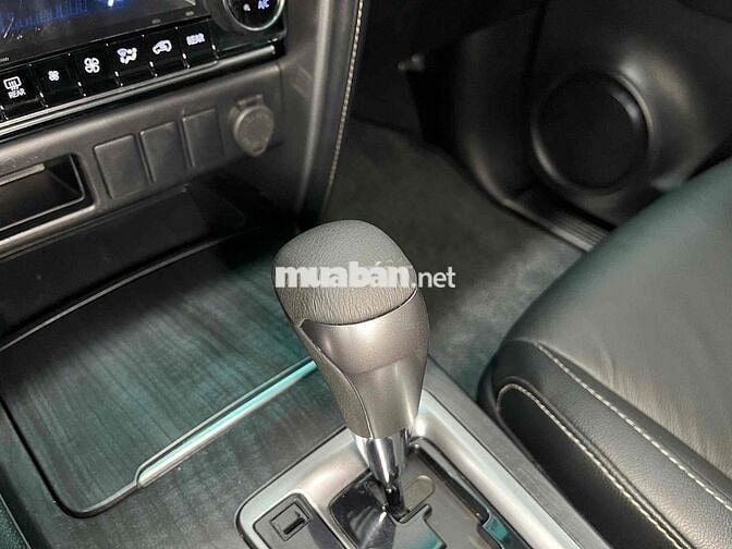 Toyota Fortuner 2022 2.4 4x2 AT - 36000 km