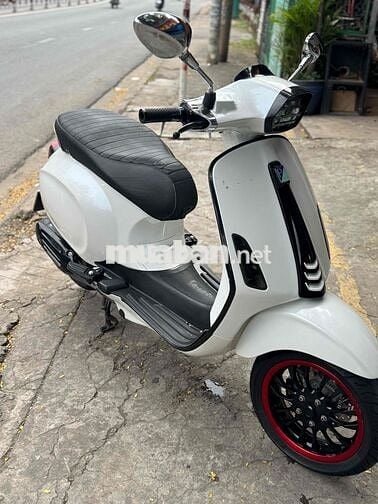 Vespa 2021 zin đẹp ngay chủ