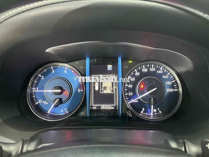 Toyota Fortuner 2022 2.4 4x2 AT - 36000 km