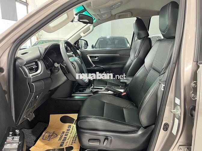 Toyota Fortuner 2022 2.4 4x2 AT - 36000 km