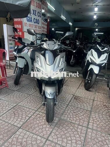 mới về vario màu xám xi măng mới như thùng nhe ac