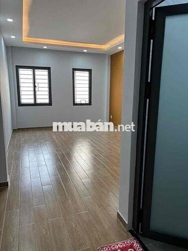 NHÀ MẶT TIỀN SÁT NGUYỄN VĂN CÔNG 4x10M - 3 TẦNG - GIÁ 7.8 TỶ
