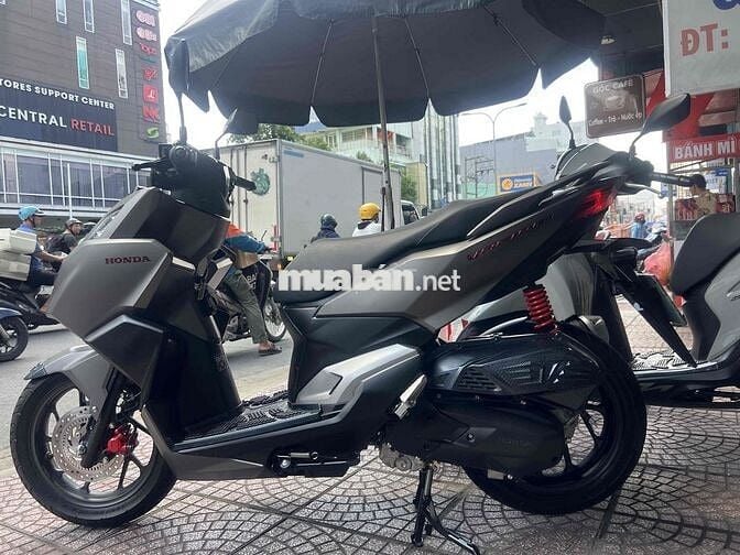 mới về vario màu xám xi măng mới như thùng nhe ac