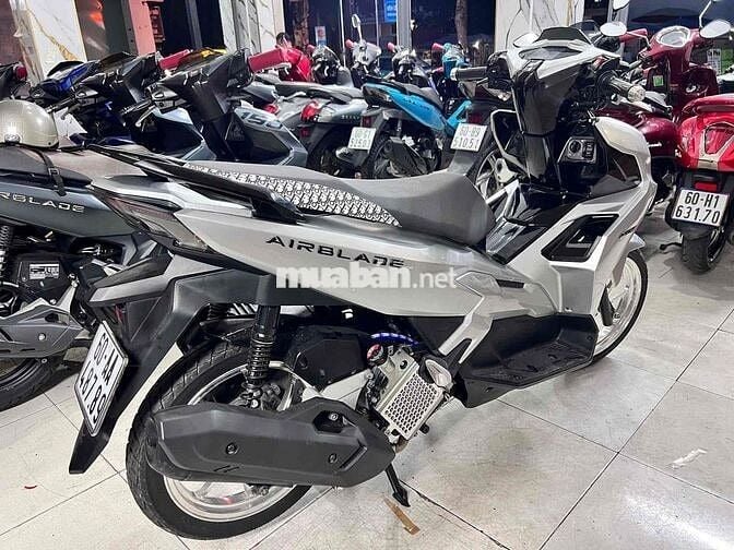 Bán Em Airblade 125 4val đk 2023  bạc porsche đẹp