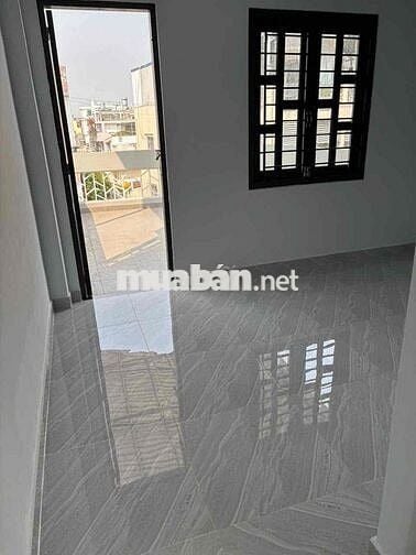 NHÀ MẶT TIỀN SÁT NGUYỄN VĂN CÔNG 4x10M - 3 TẦNG - GIÁ 7.8 TỶ