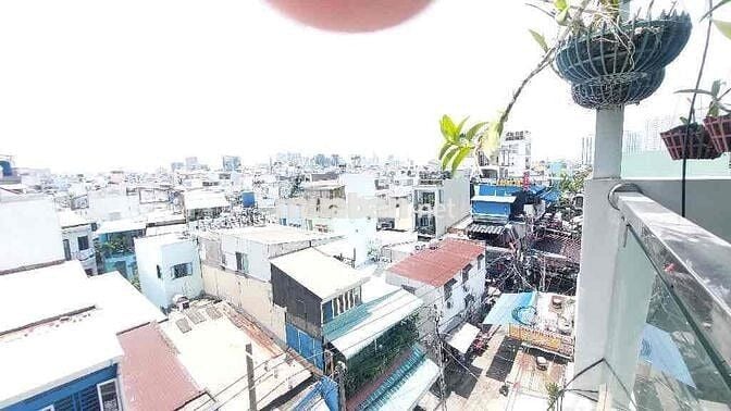 Hiếm, Xe hơi đậu trước nhà(4mx16m). Khu nhà Cao Tầng