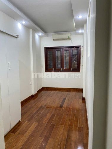 Nhà Dân giá rẻ cần bán ! Phố Lò Đúc : 16m T1, T2 18m , nhà 4T, 4.55 tỷ
