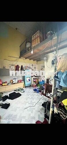 Bán nhà nhỏ tiện sửa chữa.Lô nhì Đào Trí,cách xe hơi 20m. Giá tốt Q.7