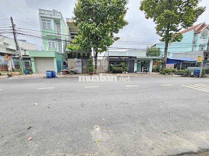 Đất mặt tiền kinh doanh gần chợ Dĩ An, phường Dĩ An, TP Dĩ An