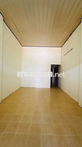 Cho thuê nhà cấp 4 rộng 60m2, mặt tiền đường lớn Cao Xuân Huy