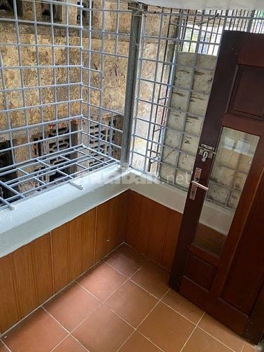 Nhà Dân giá rẻ cần bán ! Phố Lò Đúc : 16m T1, T2 18m , nhà 4T, 4.55 tỷ