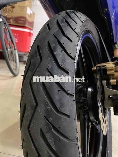 Ex 135 nguyên zin ít xài