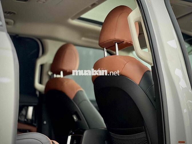 Kia Carnival 3.5 Signature Full Xăng 2022