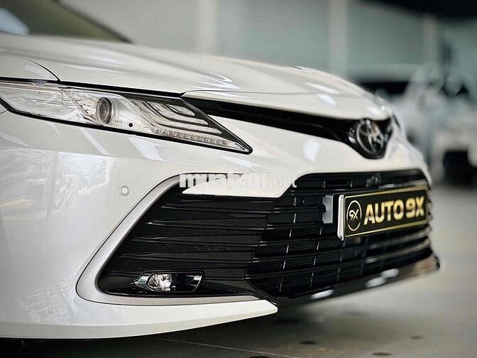 Toyota Camry 2.5Q 2024 siêu đẹp