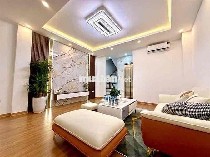 TRƯỜNG CHINH 6 Tầng THANG MÁY VIP