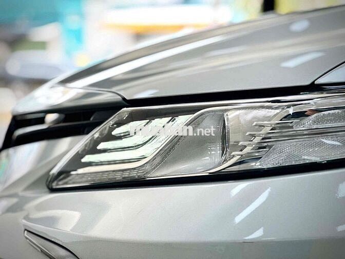 Toyota Camry 2.5Q 2024 siêu đẹp