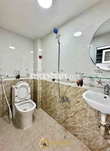 ✅CĂN HỘ 1PN BAN CÔNG_CỬA SỔ_NGAY CÔNG TRƯỜNG DÂN CHỦ_BỜ KÈ HOÀNG SA