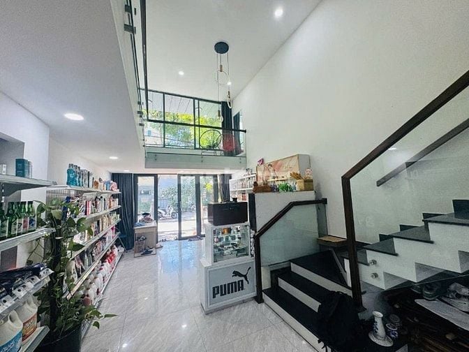 💥VỊ TRÍ ĐẮC ĐỊA TT HẢI CHÂU TP ĐÀ NĂNG 90 M2 (4,5m*20) 4TẦNG