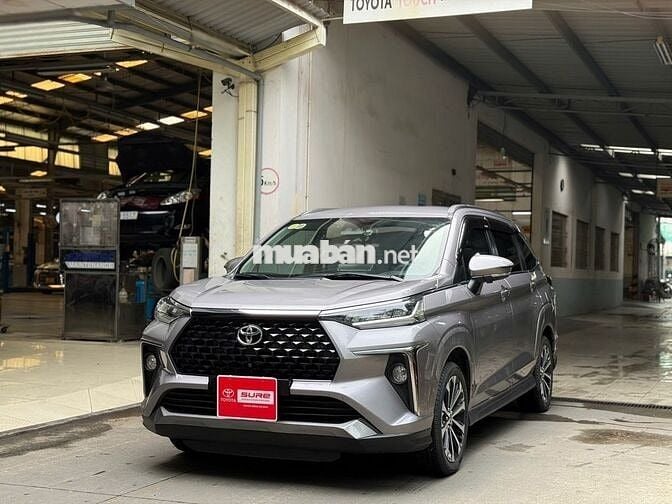Toyota Veloz Cross 2022 CVT Top - 42289 km