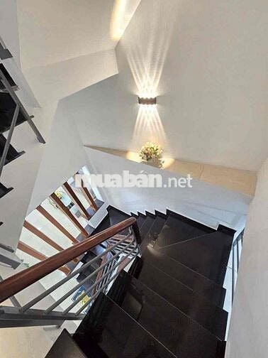 Bán nhà Mã Lò 3tầng HXe tải 4x16 nở hậu .4pn sổ đẹp giá 4ty9