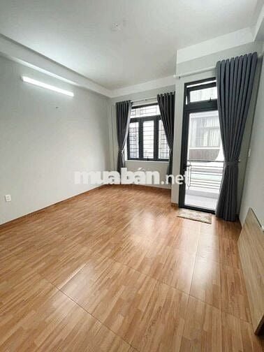 Nhà thuê Nguyễn Sơn. Quận Tân Phú (4pn, 3wc). Dtsd 168m2