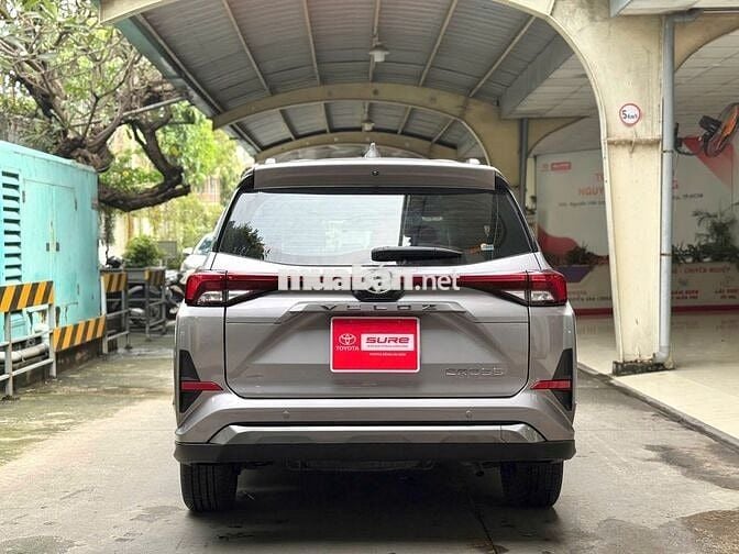 Toyota Veloz Cross 2022 CVT Top - 42289 km