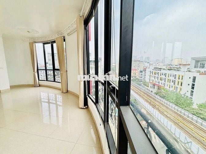Cho thuê sàn văn phòng Yên Lãng 70m2 11tr lô góc bãi đỗ oto cách 20m