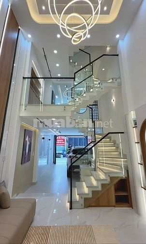 BÁN NHÀ 5 lầu 3TỶ190tr 38m2 NGUYỄN VĂN NGHI P7 GÒ VẤP 