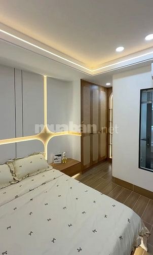 BÁN NHÀ 5 lầu 3TỶ190tr 38m2 NGUYỄN VĂN NGHI P7 GÒ VẤP 