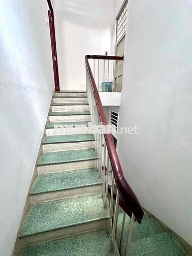 Đối diện Emart, Oto ngủ nhà, 4,5x12, khu phân lô cao cấp, Đúng 8tỷ