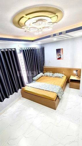 Bán nhà 4 tầng hẻm Lạc Long Quân Phường 10 Q.Tân Bình G:5,35 tỷ