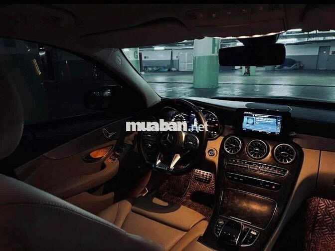 Mercedes Benz C Class 2020 C180 AMG - 37000 km