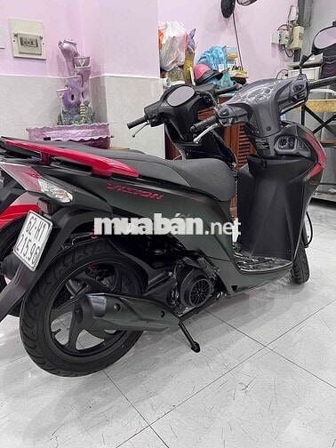 vision đưa trước 10tr lấy xe