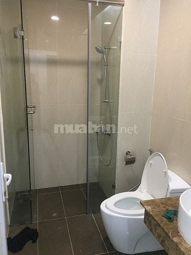 Chính chủ cho thuê căn hộ officetel  tòa nhà Golden King-PMH giá 10tr