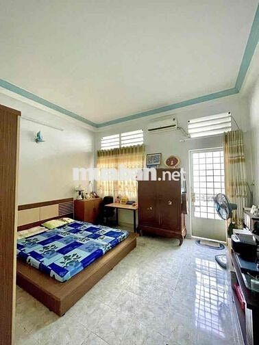 Đối diện Emart, Oto ngủ nhà, 4,5x12, khu phân lô cao cấp, Đúng 8tỷ