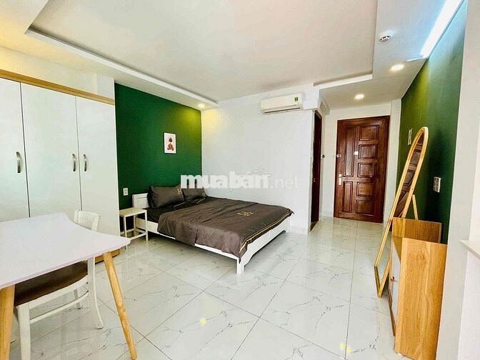 Cho Thuê Căn Hộ 1pn Tách Bếp Ban Công Thoáng Ngay Nguyễn Trãi Quận 1