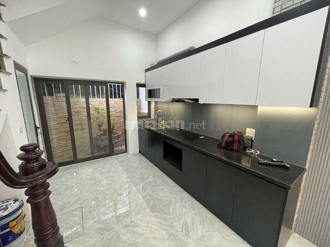 Nhà Đẹp Phan Đình Giót, Thanh Xuân 32m, 5 tầng, mt 3.7m, giá 8.6 tỷ