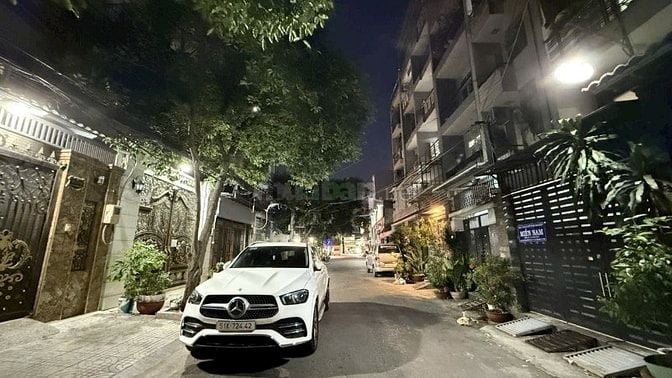  Nguyễn Xí, Bình Thạnh diện tích: 60m2 giá 3 Tỷ 350 hẻm 6m oto - SHR 