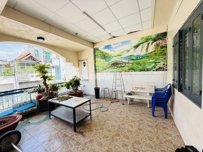  Nguyễn Xí, Bình Thạnh diện tích: 60m2 giá 3 Tỷ 350 hẻm 6m oto - SHR 