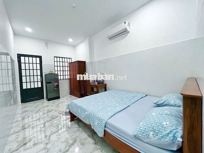 Sắp trống Ban công Cửa sổ Stuido Trung tâm tiện di chuyển